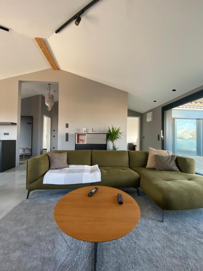 Moderne Ferienwohnung Stephanskirchen Luaran gambar